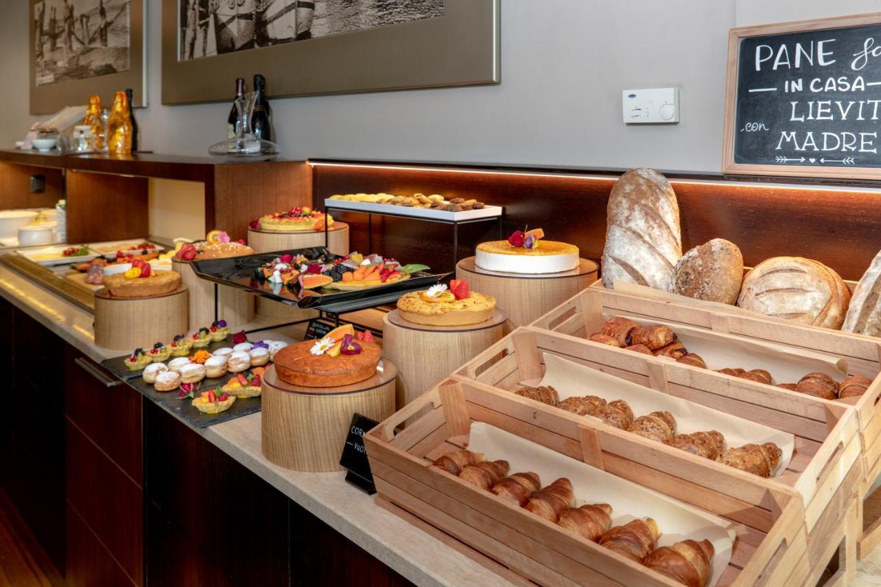 Hotel Select Suites&Spa Riccione Buitenkant foto
